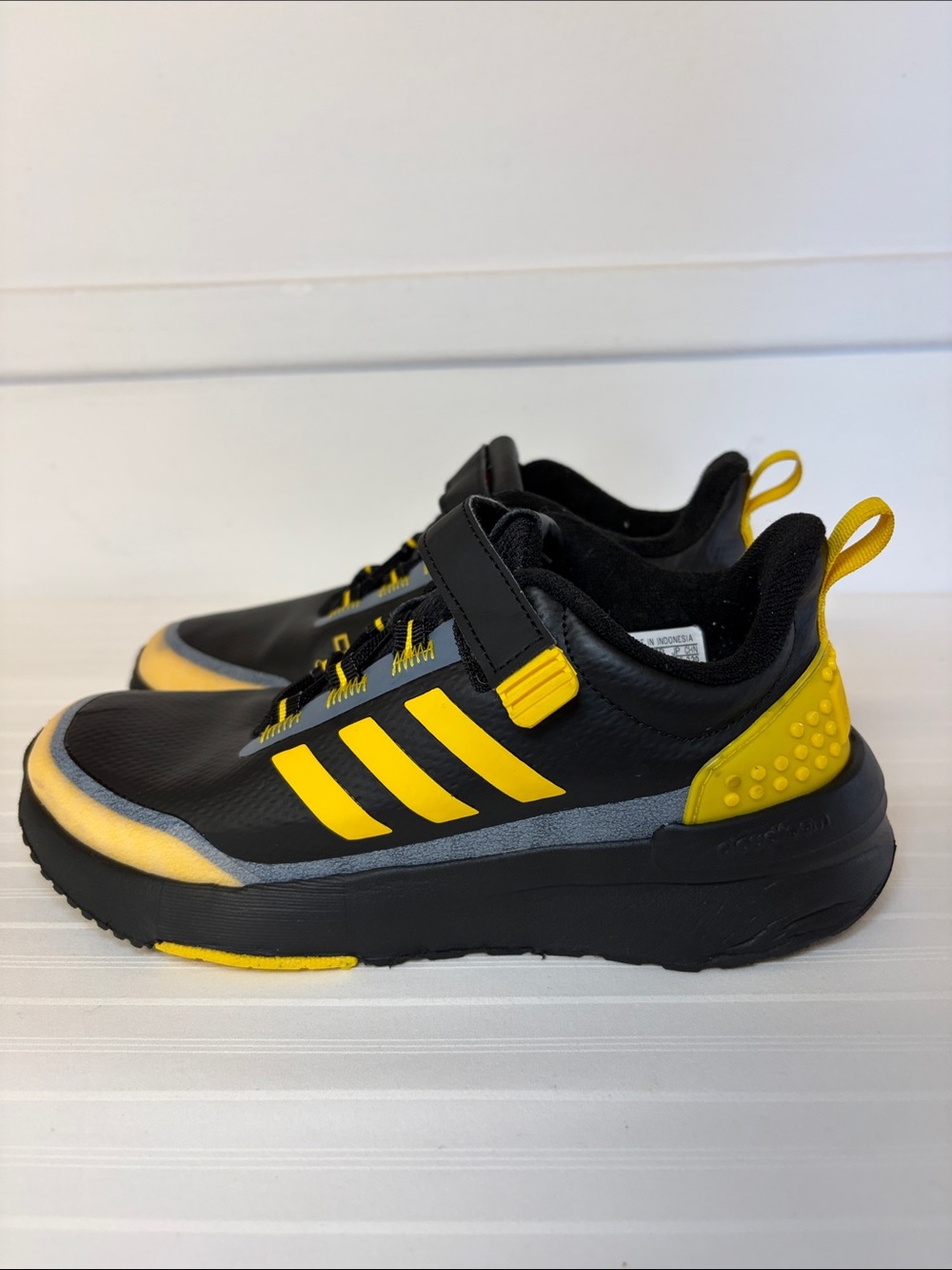 ADIDAS X LEGO RACER TR J Kids Shoes Sneakers GX1994 Youth Size 4 Black & Yellow
